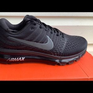 Nike Air Max 2017 Men size 9